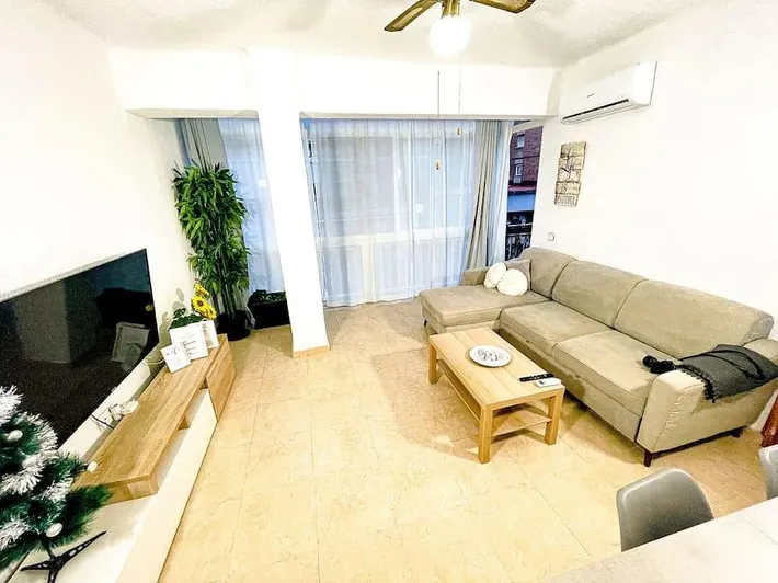Holiday apartment for 8 people, with garden - 1