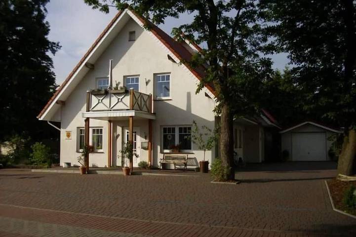 Ferienhaus für 2 Personen, mit Balkon in Nordenham
