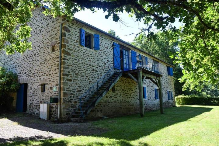 Gîte pour 4 personnes à Champagnac-la-Noaille