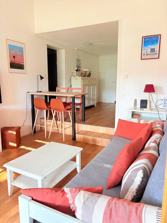 Gîte pour 4 personnes, avec terrasse et piscine dans Golf de Saint Cyprien - 3