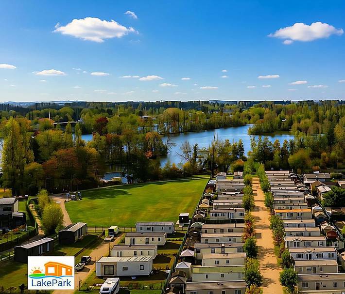 Camping pour 4 personnes, avec vue et jardin