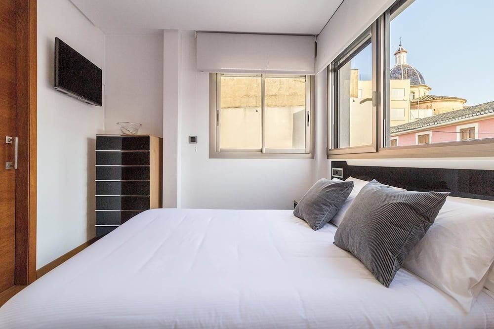 Vlvilla.  Villa de lujo en Valencia con piscina privada y sala de cine in Burjasot, Costa de Valencia