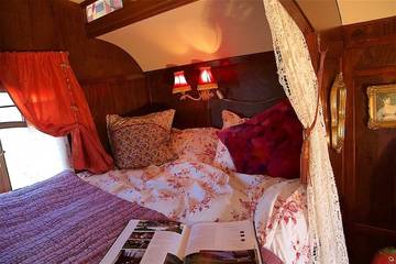 Cabane En Bois pour 3 Personnes dans La Chabanne, Région de Vichy, Photo 2