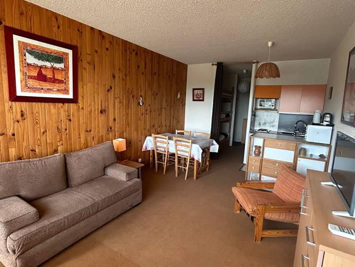 Chalet pour 4 personnes, avec balcon dans Super Besse - 2