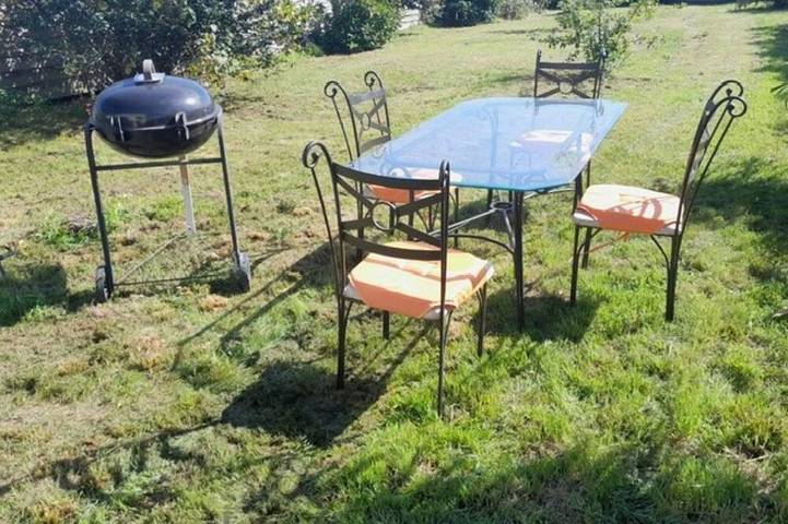 Holiday home for 6 people, with hot tub and garden - 1