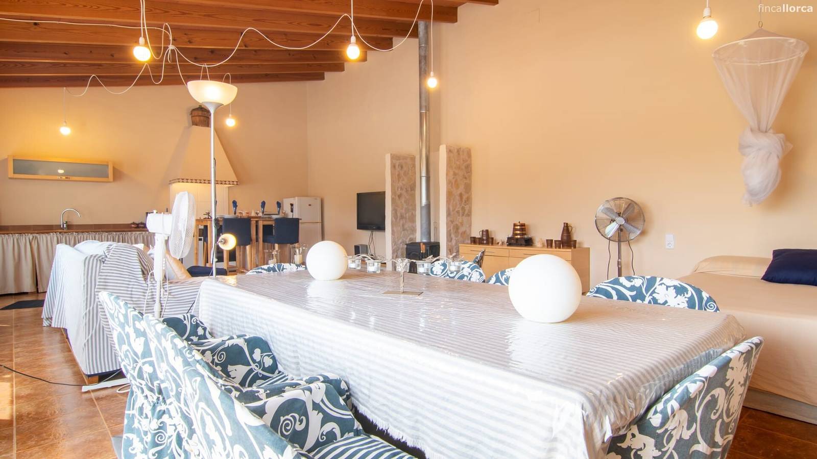 Maison de campagne "Mafedo" avec piscine privée, Wi-Fi et climatisation in Lloseta, Majorque l'intérieur des terres