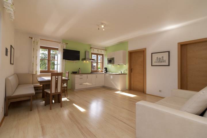 Appartement "Stompferhof Family" à Caldaro avec piscine et jardin partagés in Kalterer See, Caldaro sulla Strada del Vino
