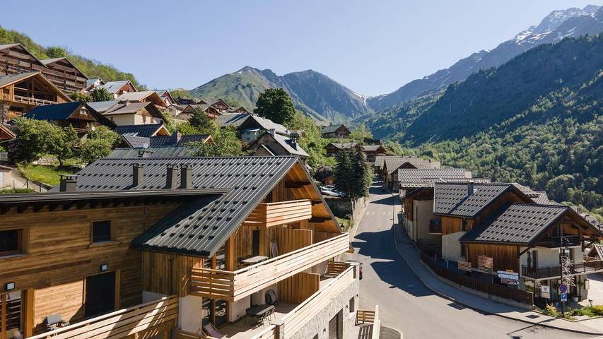 Location de vacances pour 5 personnes, avec balcon, animaux acceptés à Vaujany
