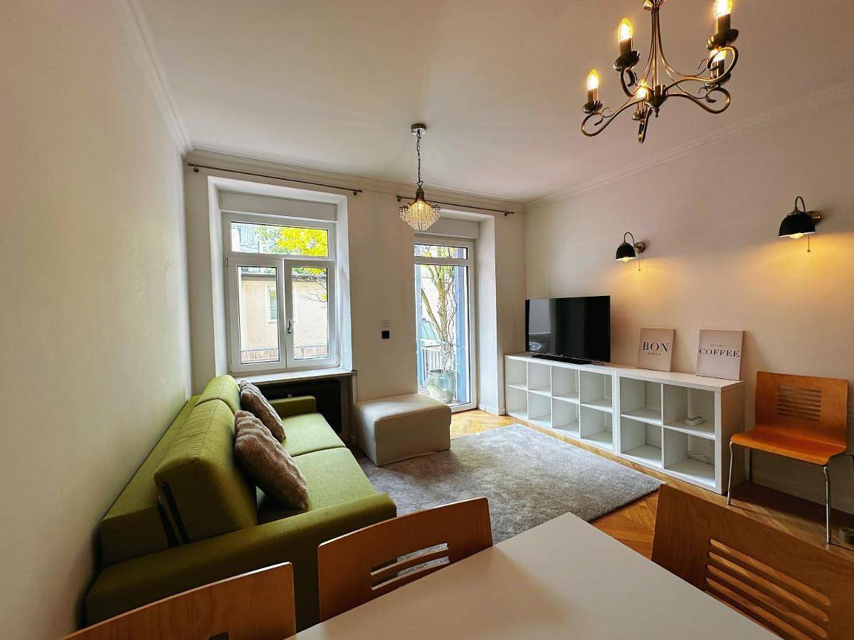 Two-Bedroom Superior Apartment in München Schwanthalerhöhe, München