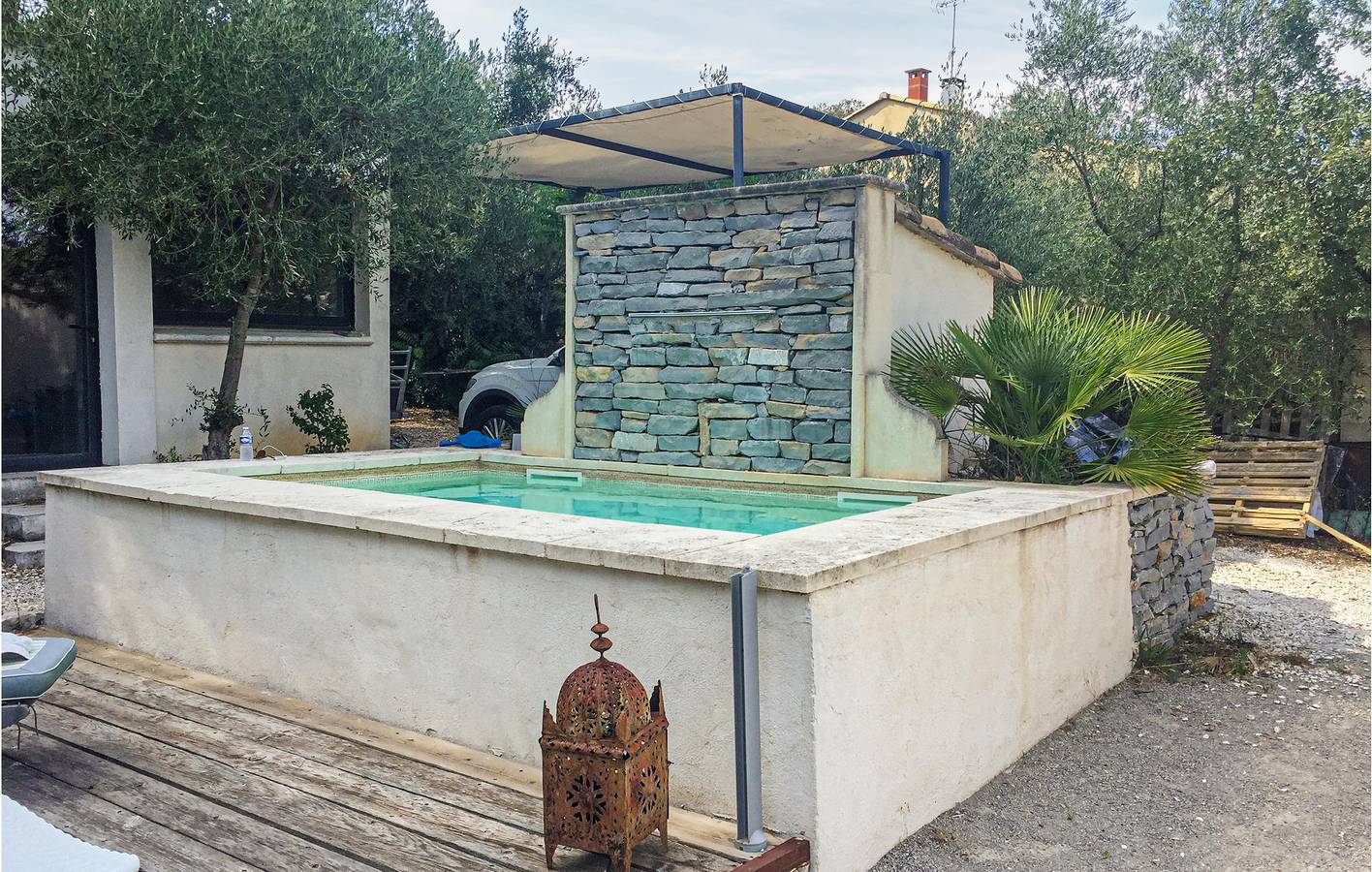 Appartement au bord de la piscine près de Saturargues et de la rivière in Villetelle, Côte méditerranéenne (France)