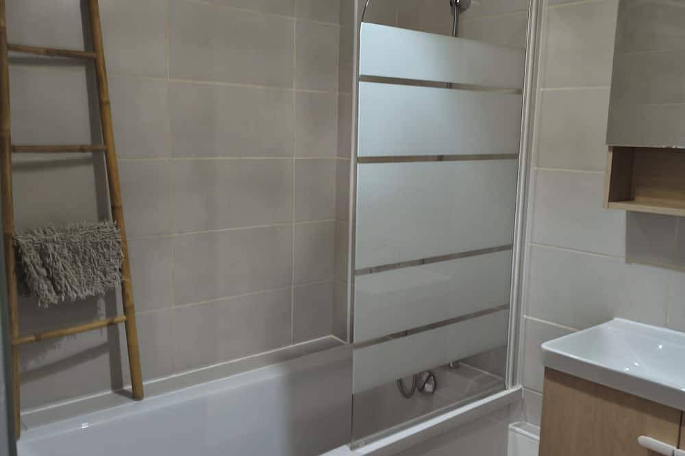Appartement entier, Le Sunny- Duplex spacieux et rénové in Outreau, Région de Boulogne-sur-Mer