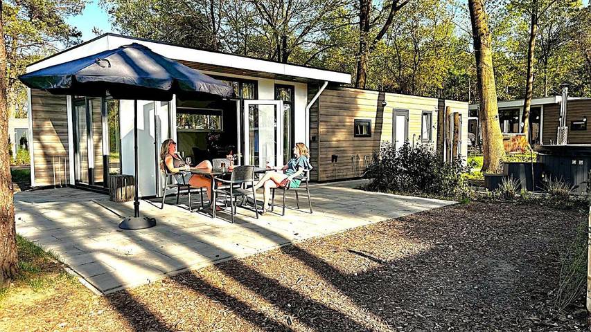 Appartement voor 4 personen, with Whirlpool and Terras as well as Tuin and Uitzicht in Hellendoorn Gemeente