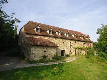Chambre d’hôte pour 2 personnes, avec jardin à Latouille-Lentillac