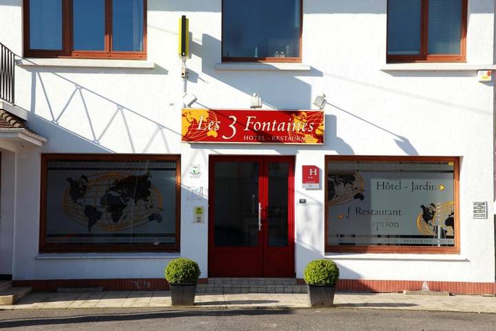 Hôtel pour 3 personnes, avec jardin ainsi que balcon et vue à Marconne - 3