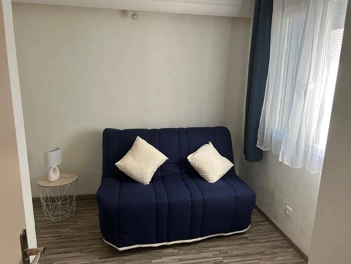 Location de vacances pour 6 personnes, avec terrasse et piscine à Venzolasca - 4