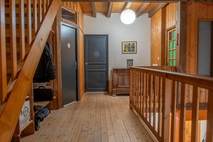 Location de vacances pour 10 personnes, avec jacuzzi et jardin, adapté aux familles à Prénovel - 4