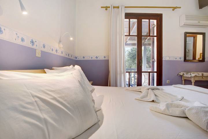 Appartamento intero, Appartamento di vacanza "Areti Orfeas Apartment 7" vicino alla spiaggia con balcone e Wi-Fi in Vasilikos, Zante