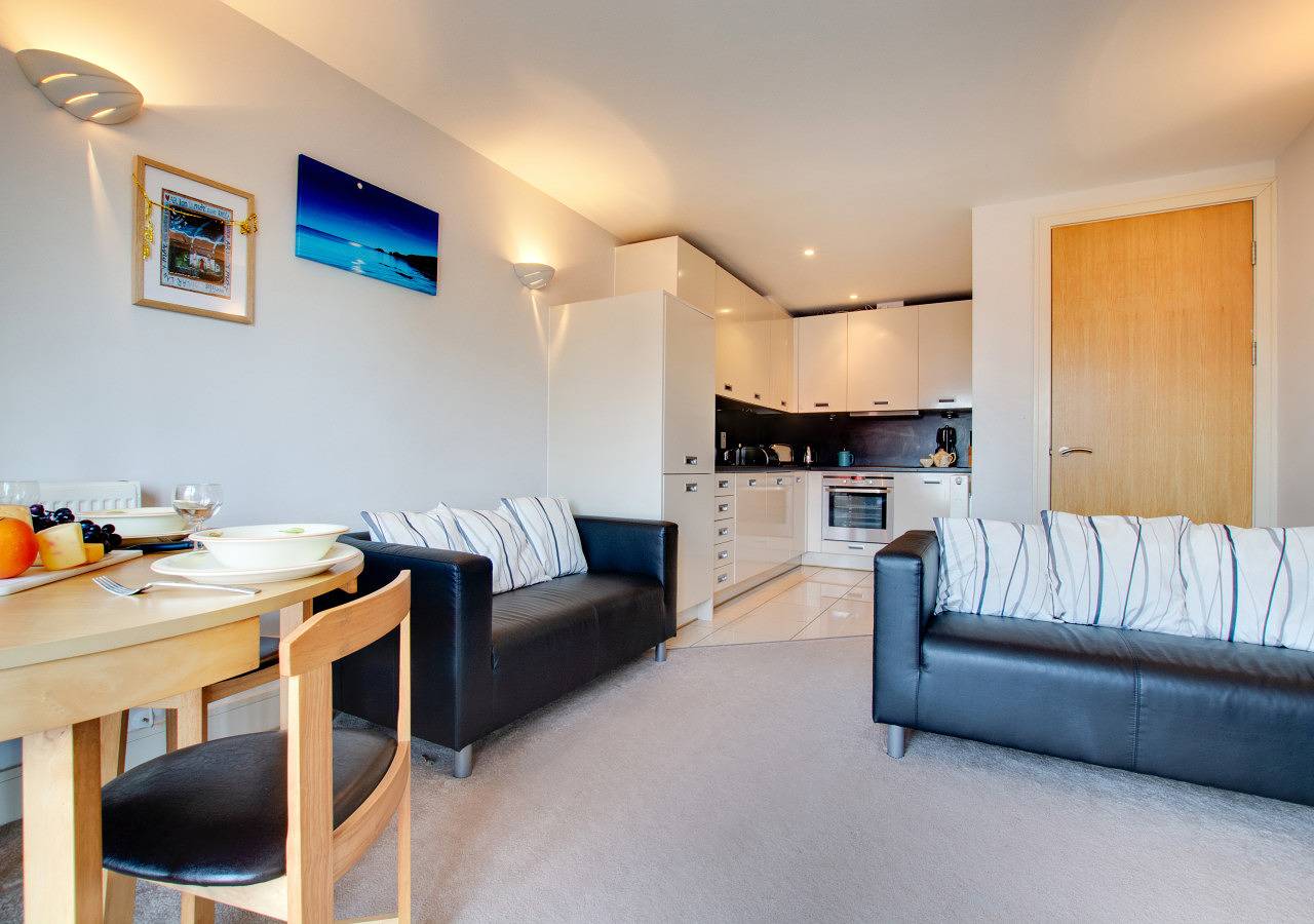 Entire apartment, Glan Y Mor in Saundersfoot, Pembrokeshire