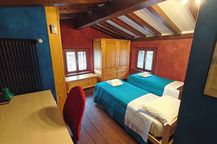 La Tana del Mazarol in Follina, Prealpi Carniche