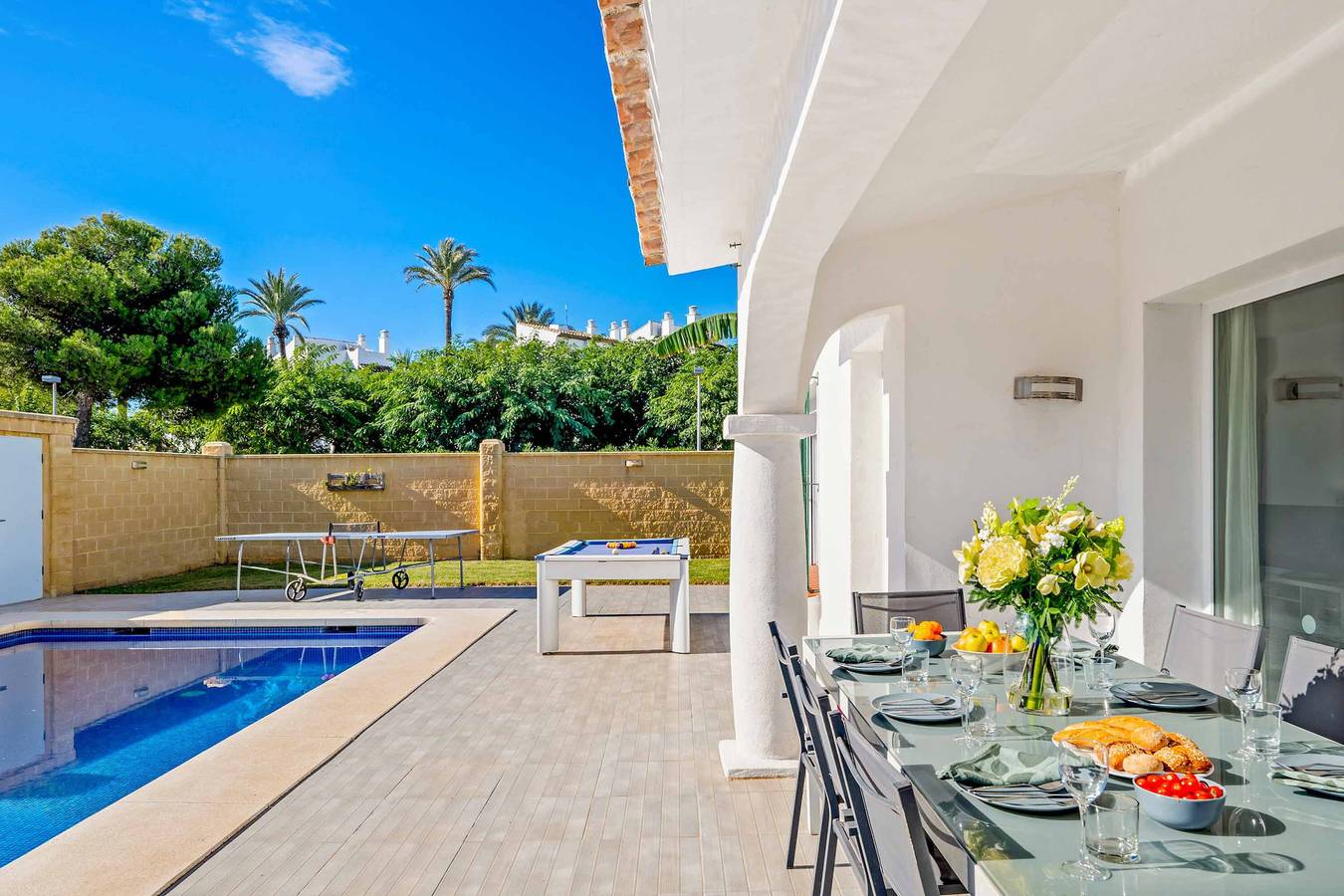 Villa voor 8 personen met terras in Saladillo Benamara, Estepona