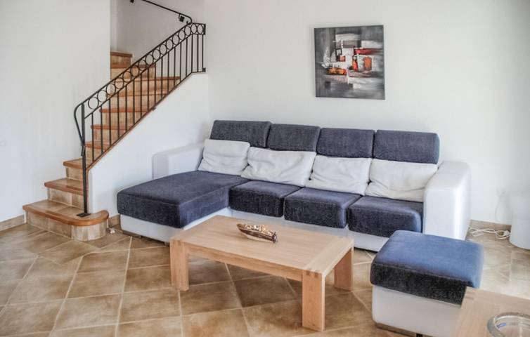 Appartement moderne avec piscine et terrasse, près d'Aigues-Mortes in Aigues-Mortes, Côte d'Améthyste