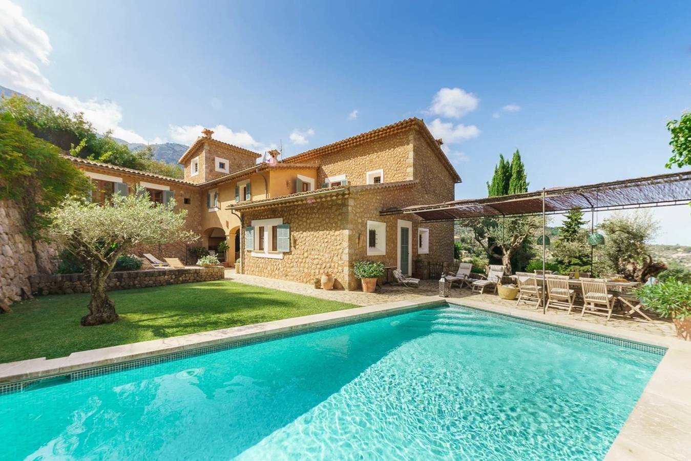 Lujosa Villa Sa Tanca con piscina y un precioso jardín in Deyá, Costa de Mallorca