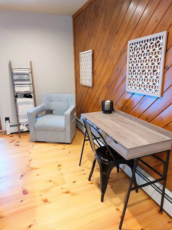 Vacation rental for 8 people, with yard and hot tub as well as sauna in Mount Snow