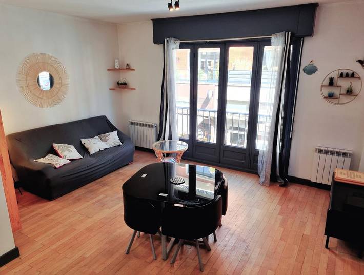 Gîte pour 4 personnes, avec terrasse, animaux acceptés