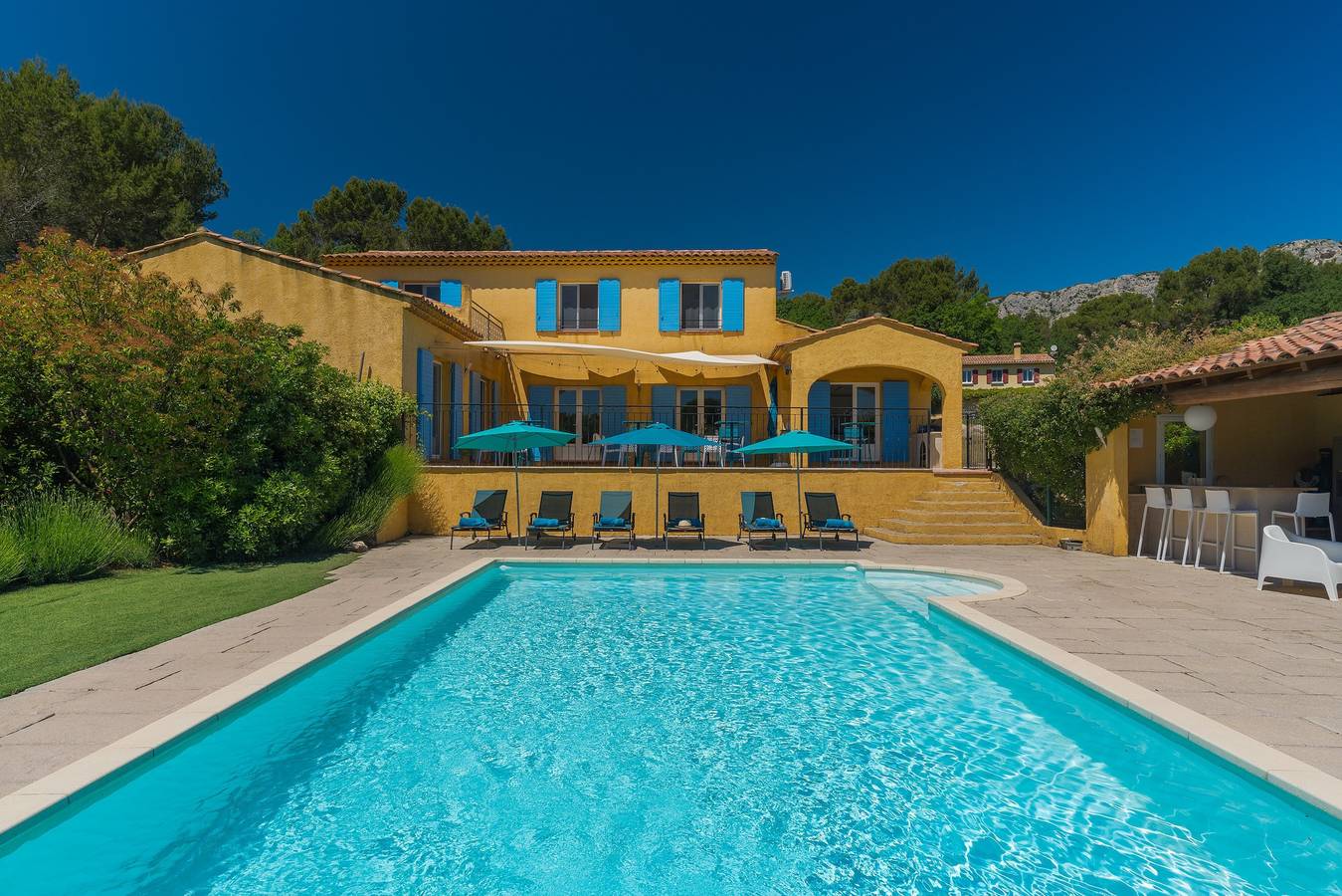 Maison Des Arches Mérindol – Geräumig, hell, 6 Schlafzimmer & privater Pool in Mérindol, Regionaler Naturpark Luberon