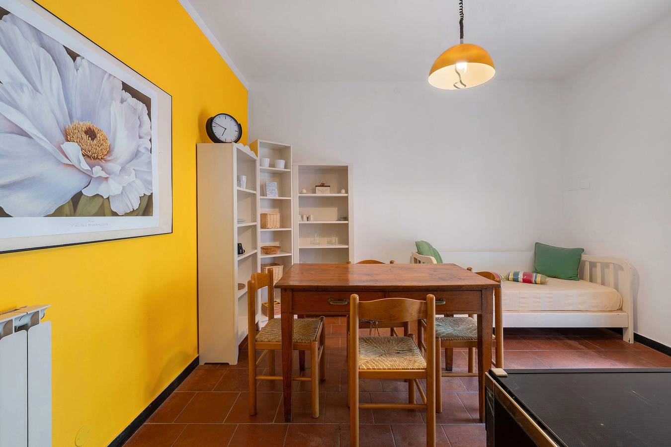 Monolocale intero, Monolocale 'Bilocale' con Vista Mare e Giardino in Comune in Castiglione Chiavarese, Riviera di Levante