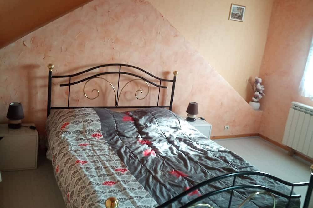 Appartement entier, Entre Lacs  & Montagne  ⭐⭐ in Saint-Vincent-les-Forts, Région de Barcelonnette