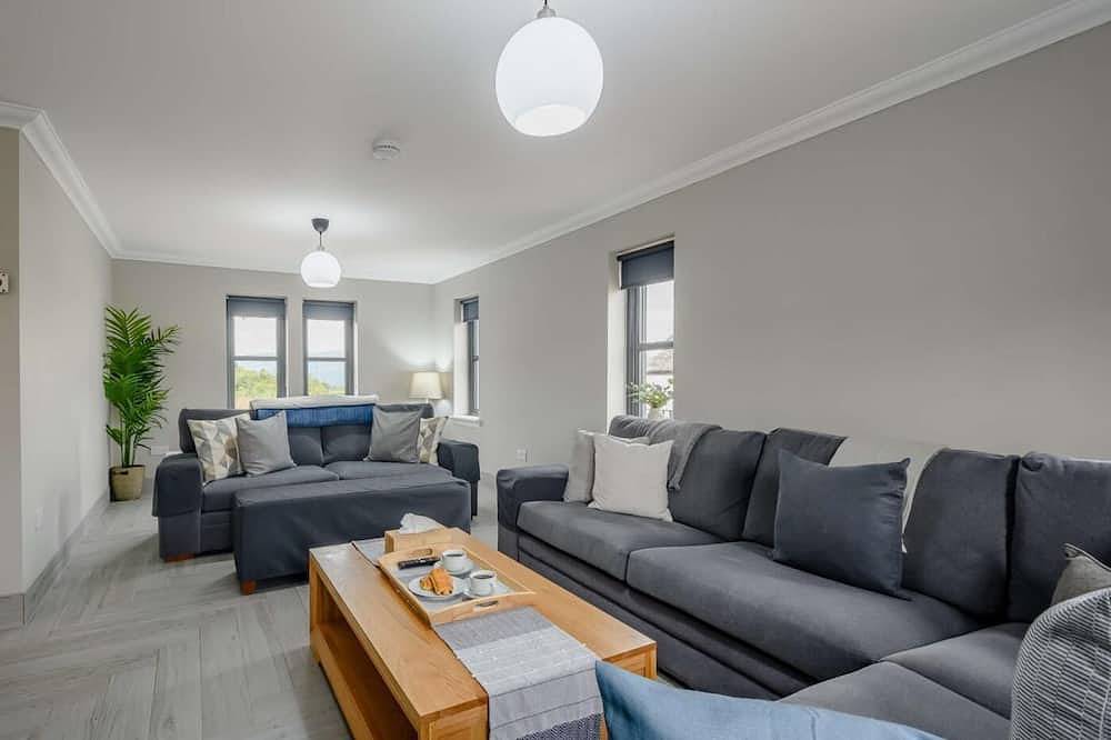 3 Bed in Alexandria in Loch Lomond, West Dunbartonshire