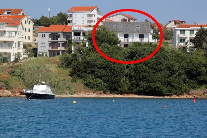 Ferienwohnung für 3 Personen, mit Balkon/Terrasse auf Pag - 2