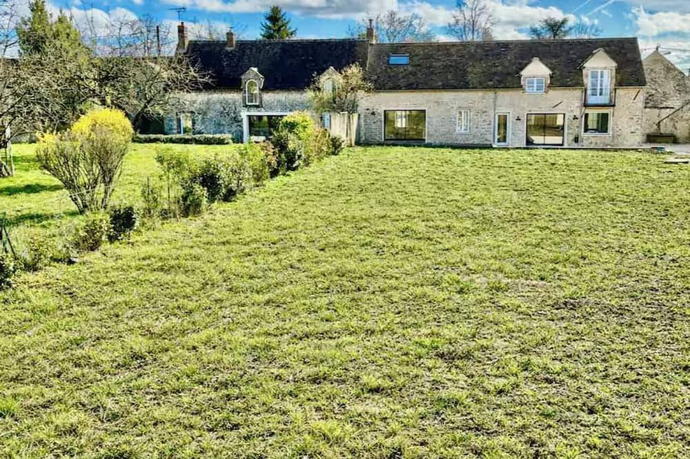Maison campagne 7 chambres piscine Spa 1h Paris in Lorrez-le-Bocage-Préaux, Seine-et-Marne