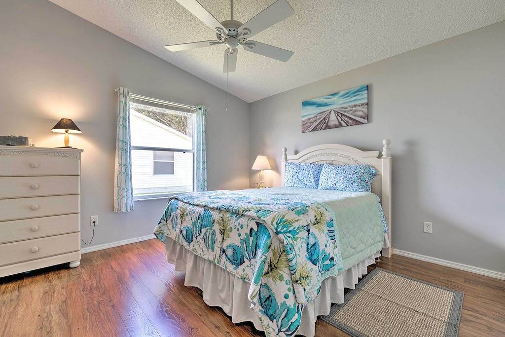 Neu! Florida Home w / unbegrenzte Golf, Pools und mehr! in The Villages, Sumter County