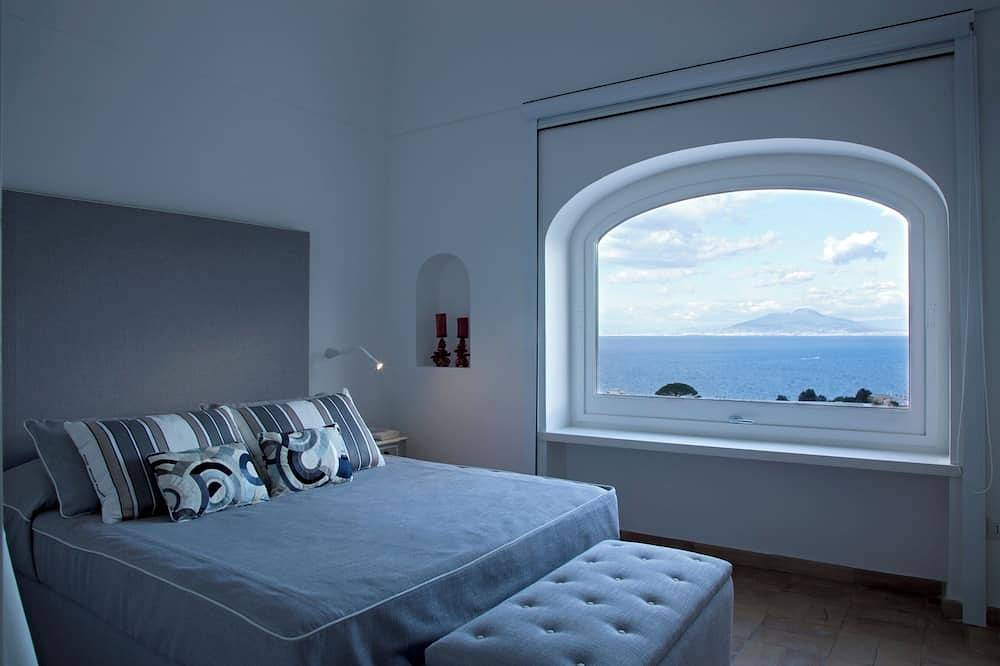 Villa Fortuna in Capri, Naples Province
