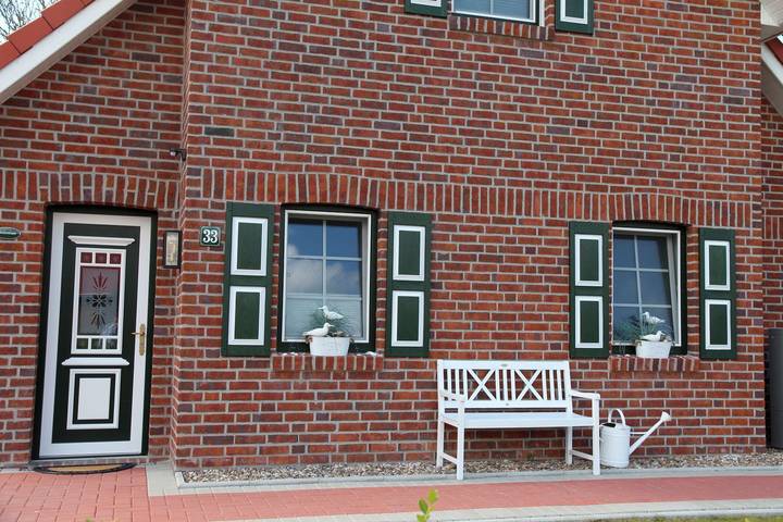 Ferienhaus für 6 Personen, mit Terrasse und Garten sowie Sauna und Ausblick in Eilsum - 4