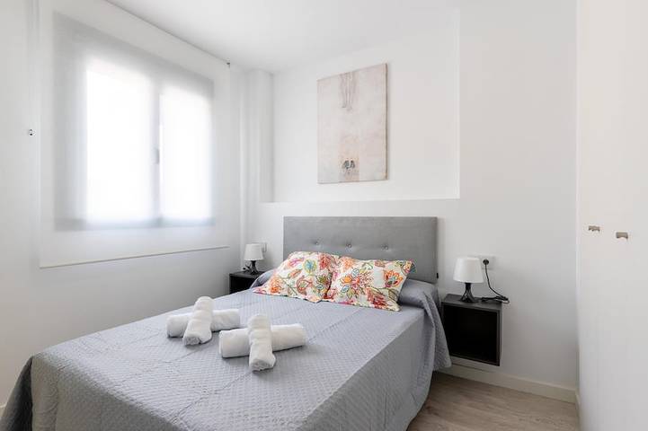 Entire apartment, Holi-Rent Pobladores in Camas, Sevilla Province