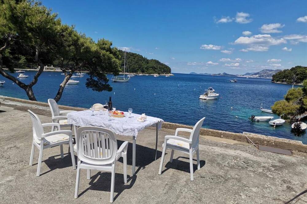 Old Town Bay Cavtat with Sea View in Cavtat, Cavtat (Dalmatia)