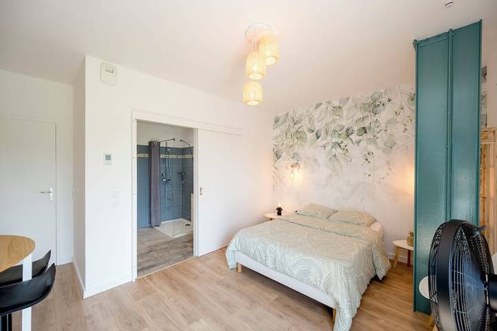 Gîte pour 2 personnes, avec terrasse et jardin à Ploufragan - 3