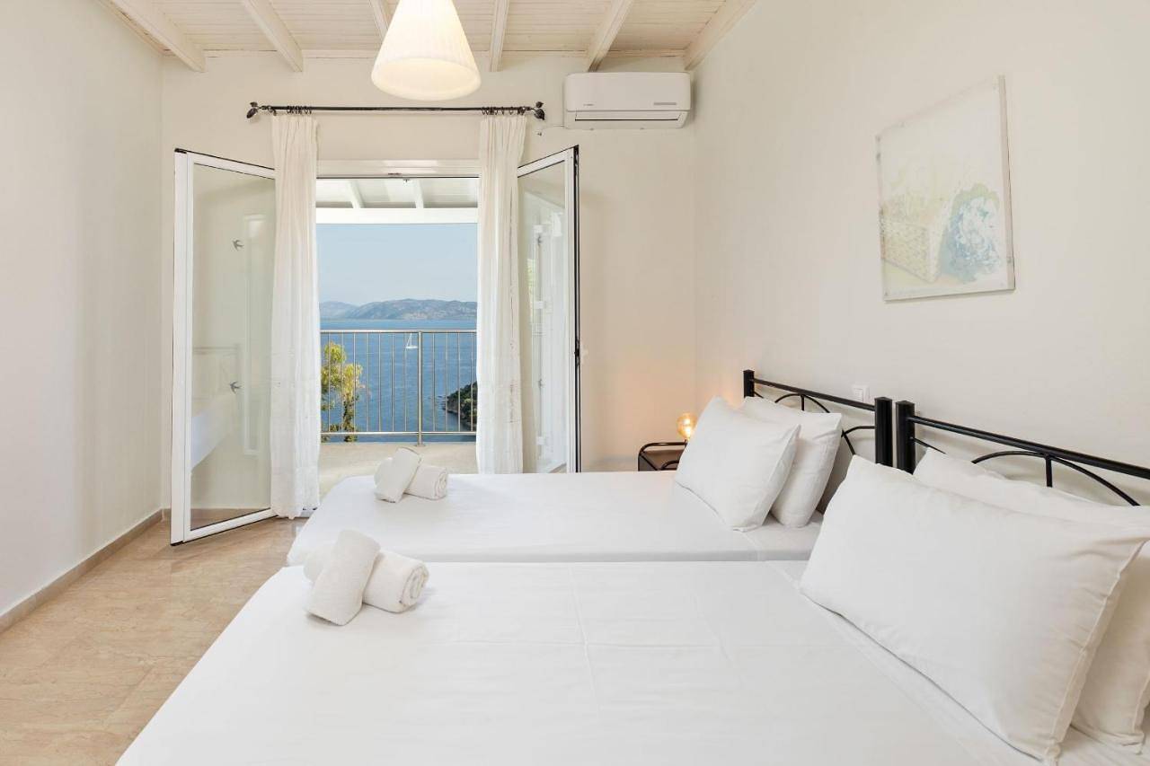 Three-Bedroom Villa in Παραλία Κερασιά, Κέρκυρα