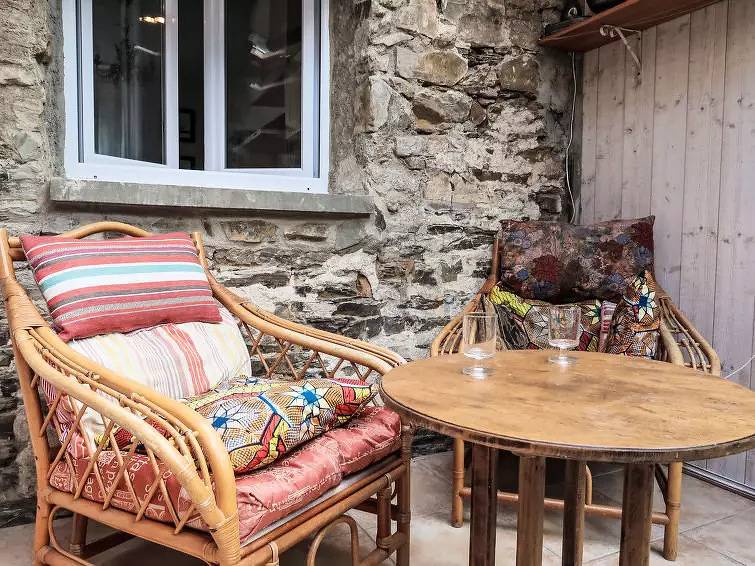 Maison 5 Personnes in Tréguier, Costa de granito rosa