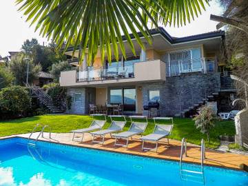 Villa Mit Pool für 11 Personen in Comune di Meina, Lago Maggiore (Piemont), Bild 1