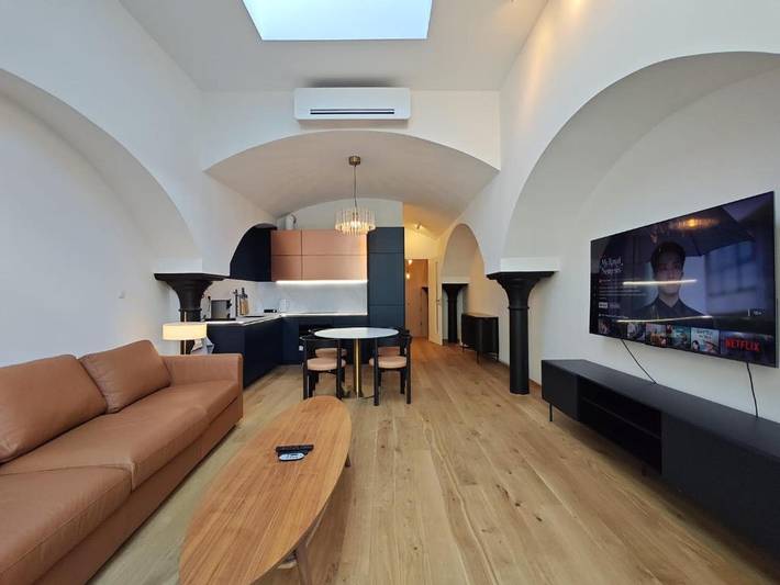 Appartamento intero, Parcheggio gratuito, Nuslesky Pivovar Blue Arch Luxury Apartment With Garden in Praga, Boemia centrale