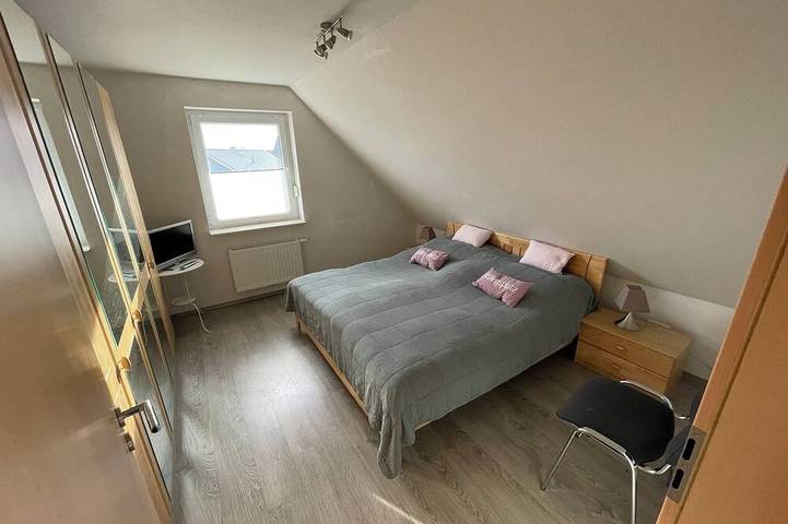 Ferienhaus für 8 Personen, mit Terrasse und Garten in Hohenkirchen (Wangerland) - 4