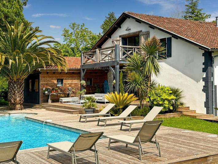 Location de vacances pour 4 personnes, avec jardin ainsi que piscine et jacuzzi à Peyrehorade - 2