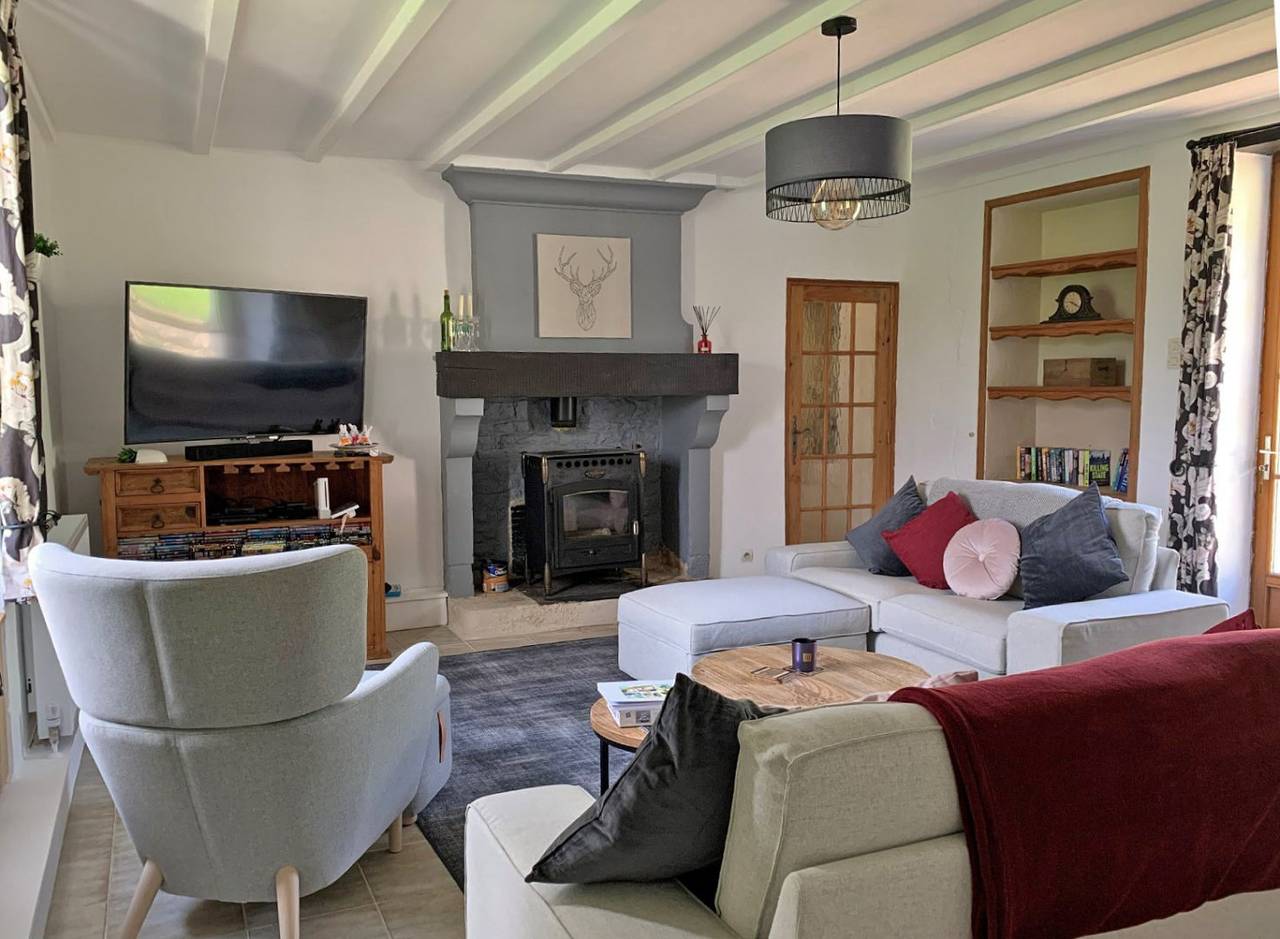 Maison Meli, avec piscine privée, en campagne in Saint-Hilaire-des-Loges, Fontenay-le-Comte