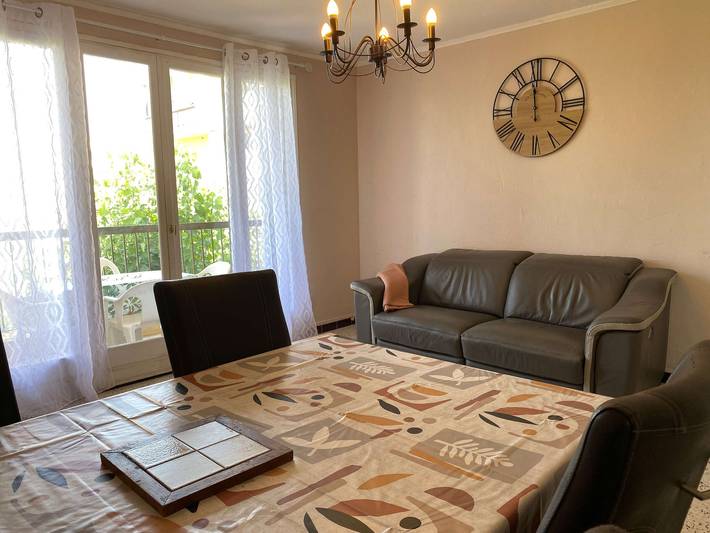 Apartamento entero, Apartamento T3 con Ascensor y Parking, Cerca del Balneario, Totalmente Equipado in Balaruc-les-Bains, Costa mediterránea (Francia)