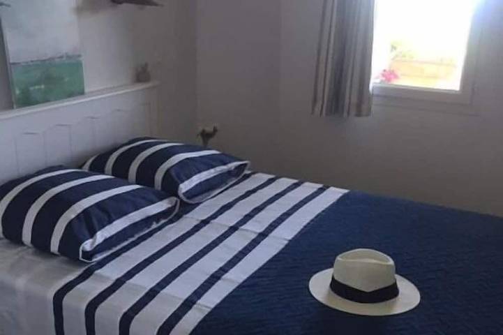 Gîte pour 4 personnes, avec terrasse et piscine dans Plage de Morgat - 4