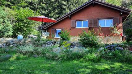 Gîte pour 5 personnes, avec jardin et vue, animaux acceptés à Saignelégier